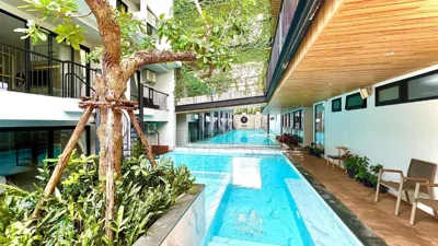 Tour De Phuket Hotel – Foto’s 13